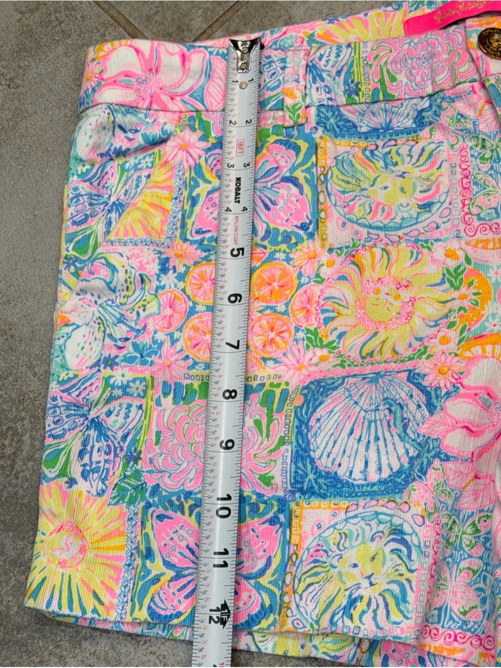 Lilly Pulitzer Callahan Stretch Shorts Patch My Drift SZ 8 Vibrant Pastels - Picture 9 of 10